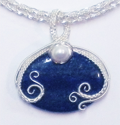 Pearl of the Sea Woven Pendant