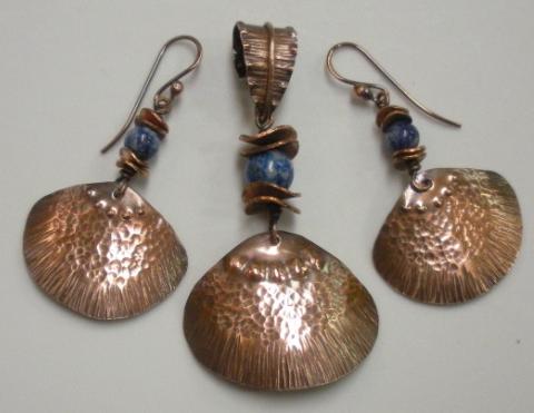 Clamshell Earrings and Pendant